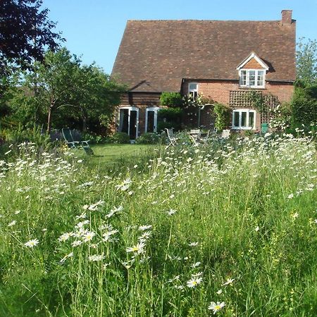 Field Farm Cottage B&B Редінг Екстер'єр фото